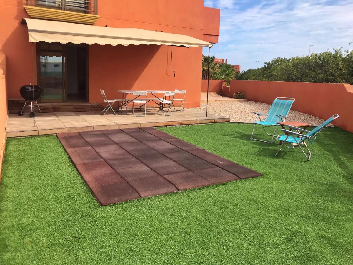 Beautiful Apartment In La Tejita With Pool Granadilla De Abona Eksteriør bilde